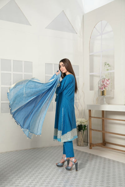 Tawakkal Fabrics 3 Piece Stitched Embroidered Digital Printed Lawn Suit D-7100