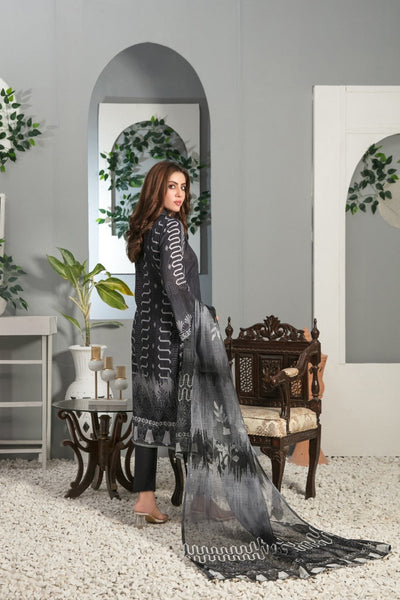 Tawakkal Fabrics 3 Piece Stitched Digital Printed Lawn Suit D-7429