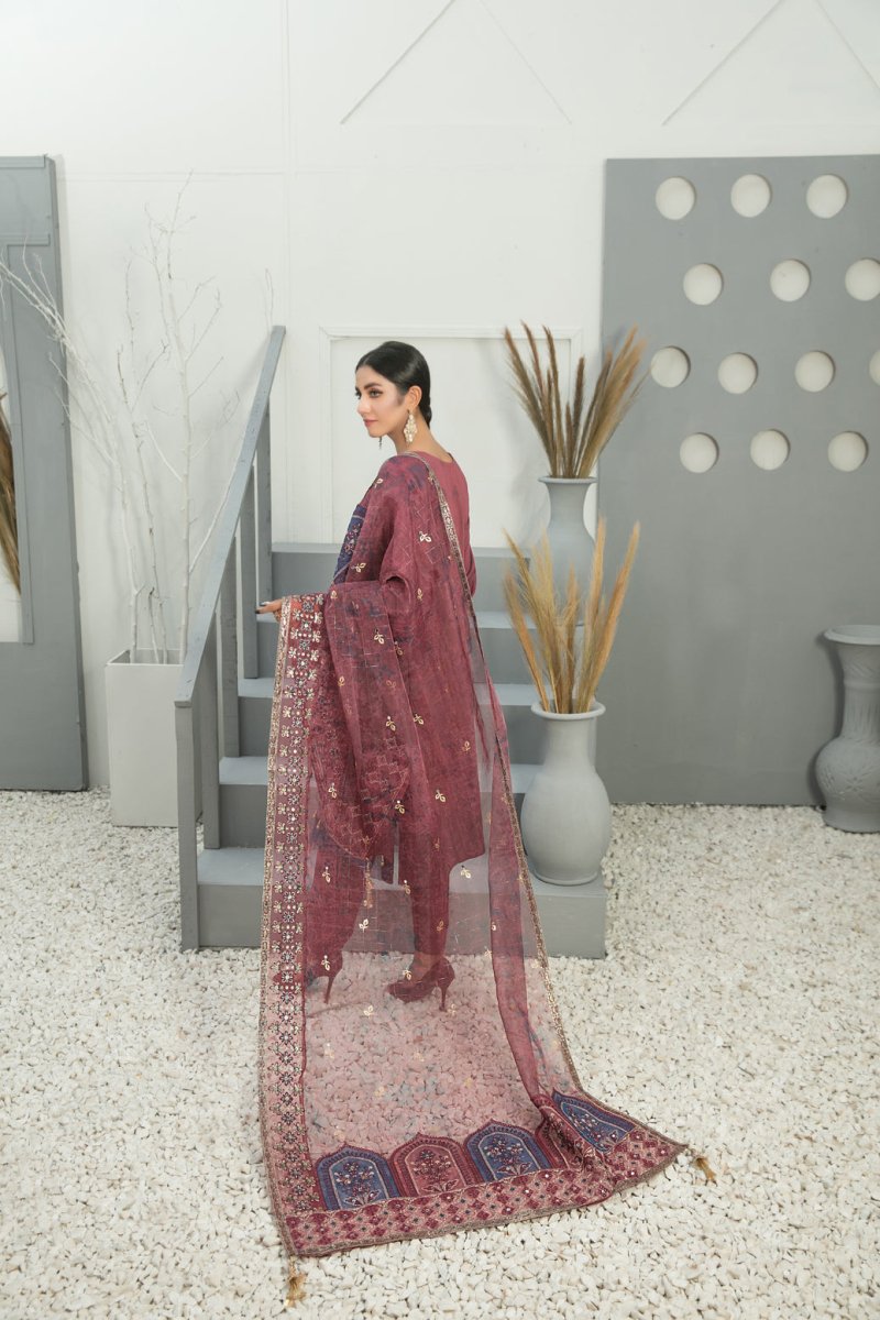 Tawakkal Fabrics 3 Piece Stitched Karrandi Banarsi Gala Embroidered Suit D-7648