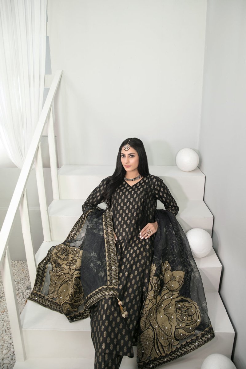 Tawakkal Fabrics 3 Piece Stitched Viscose Banarsi Suit D-7861