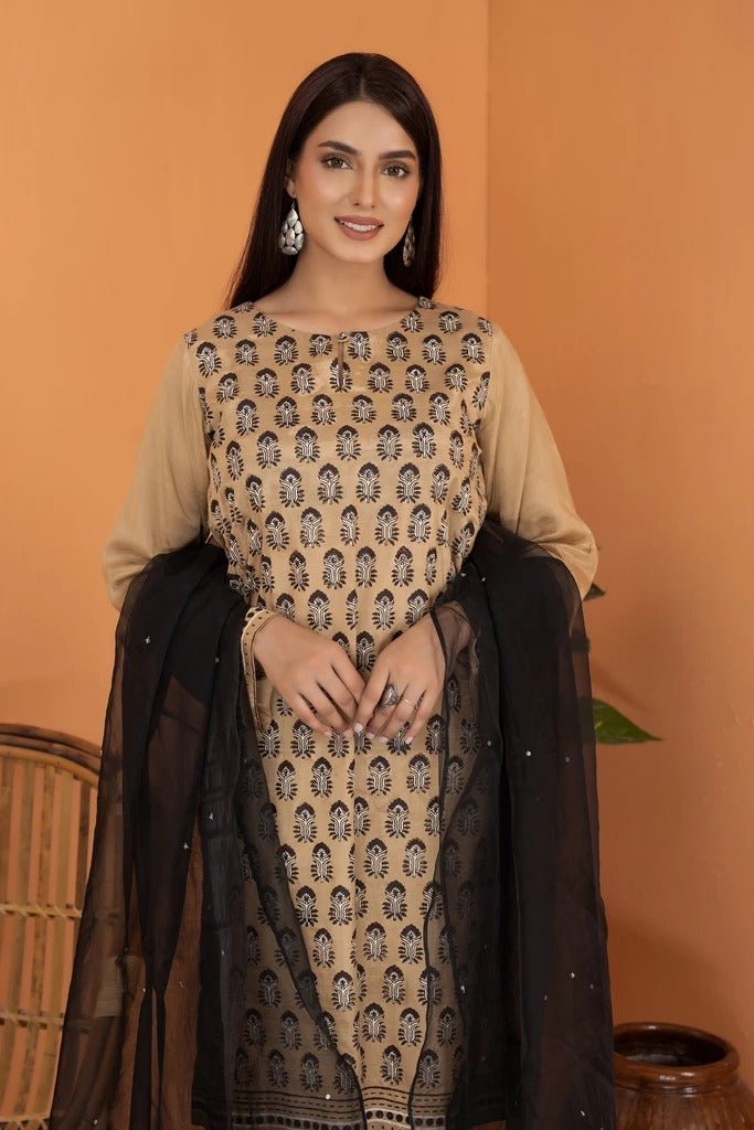 Ready To Wear Lakhany 03 Piece Raw Silk Suit LSM-2503
