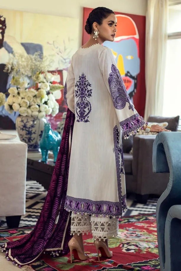 SANA SAFINAZ 3 Piece Unstitched Muzlin Winter Suit M214-006A
