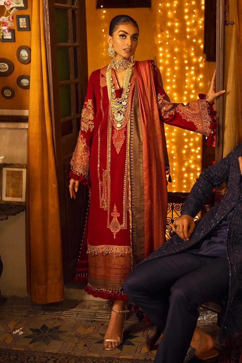 SANA SAFINAZ 3 Piece Unstitched Velvet Winter Suit S211-003A-CH