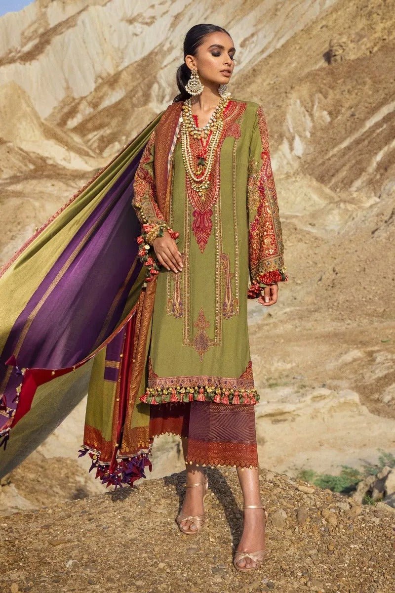 SANA SAFINAZ 3 Piece Unstitched Velvet Winter Suit S211-003B-CH