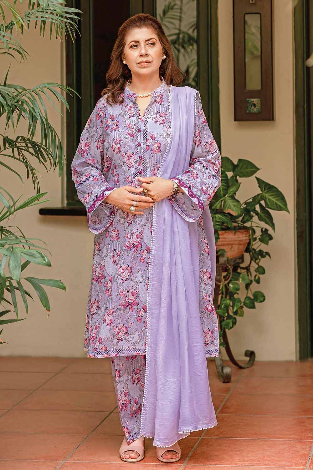 Gul Ahmed 1PC Lawn Unstitched Digital Printed Fabric SL-32026