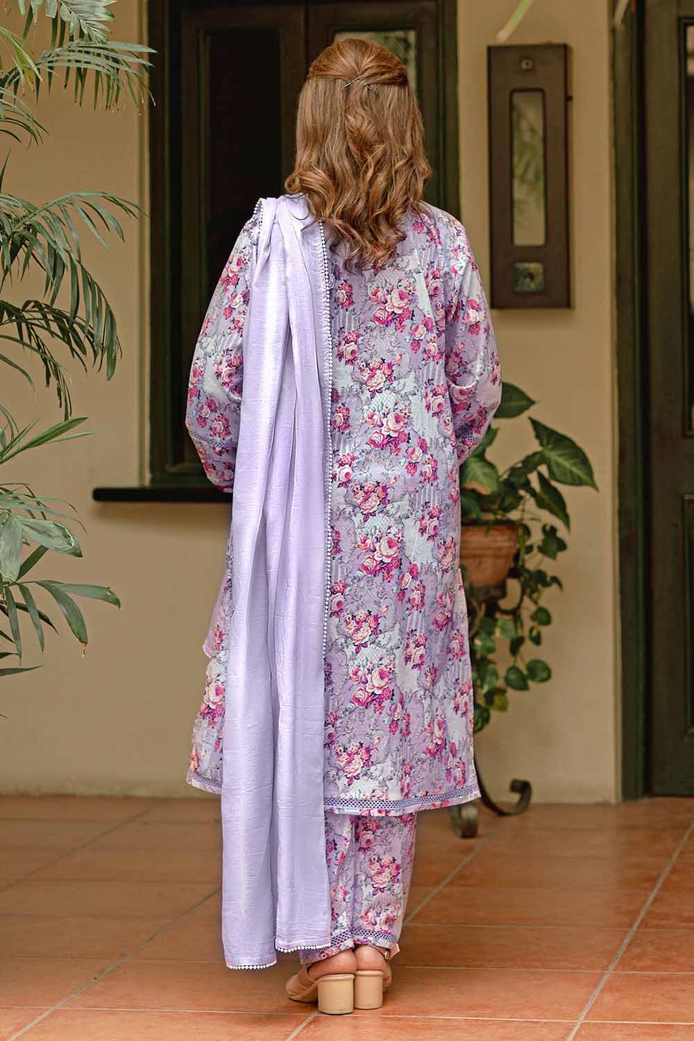 Gul Ahmed 1PC Lawn Unstitched Digital Printed Fabric SL-32026