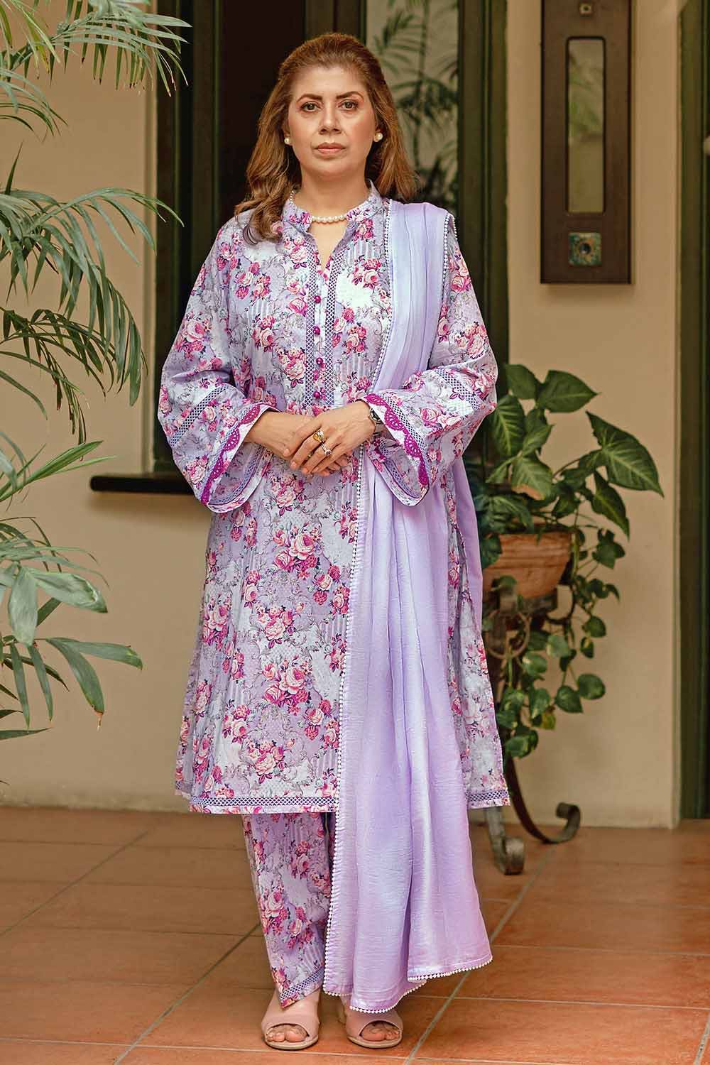 Gul Ahmed 1PC Lawn Unstitched Digital Printed Fabric SL-32026