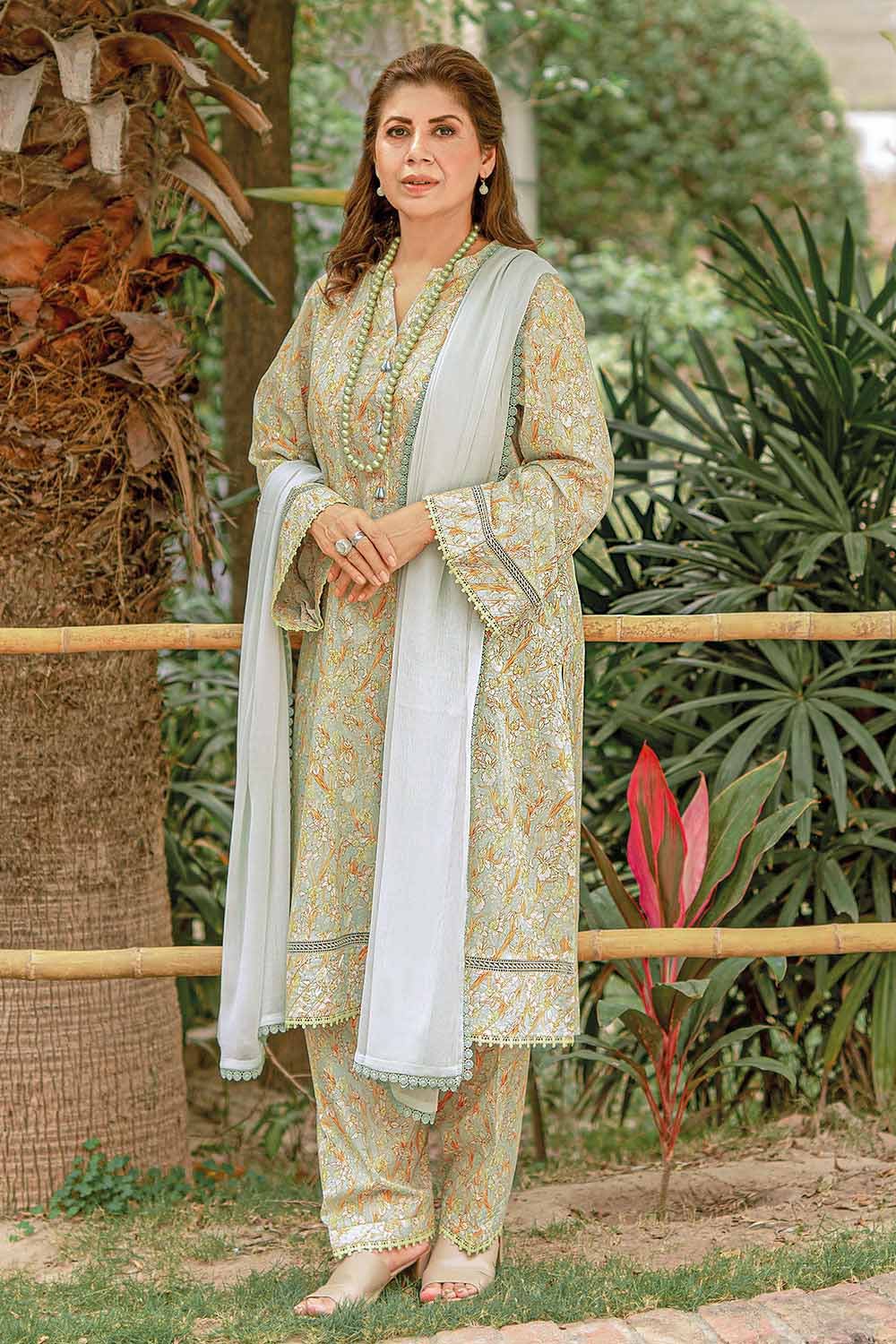 Gul Ahmed 1PC Lawn Unstitched Digital Printed Fabric SL-32028