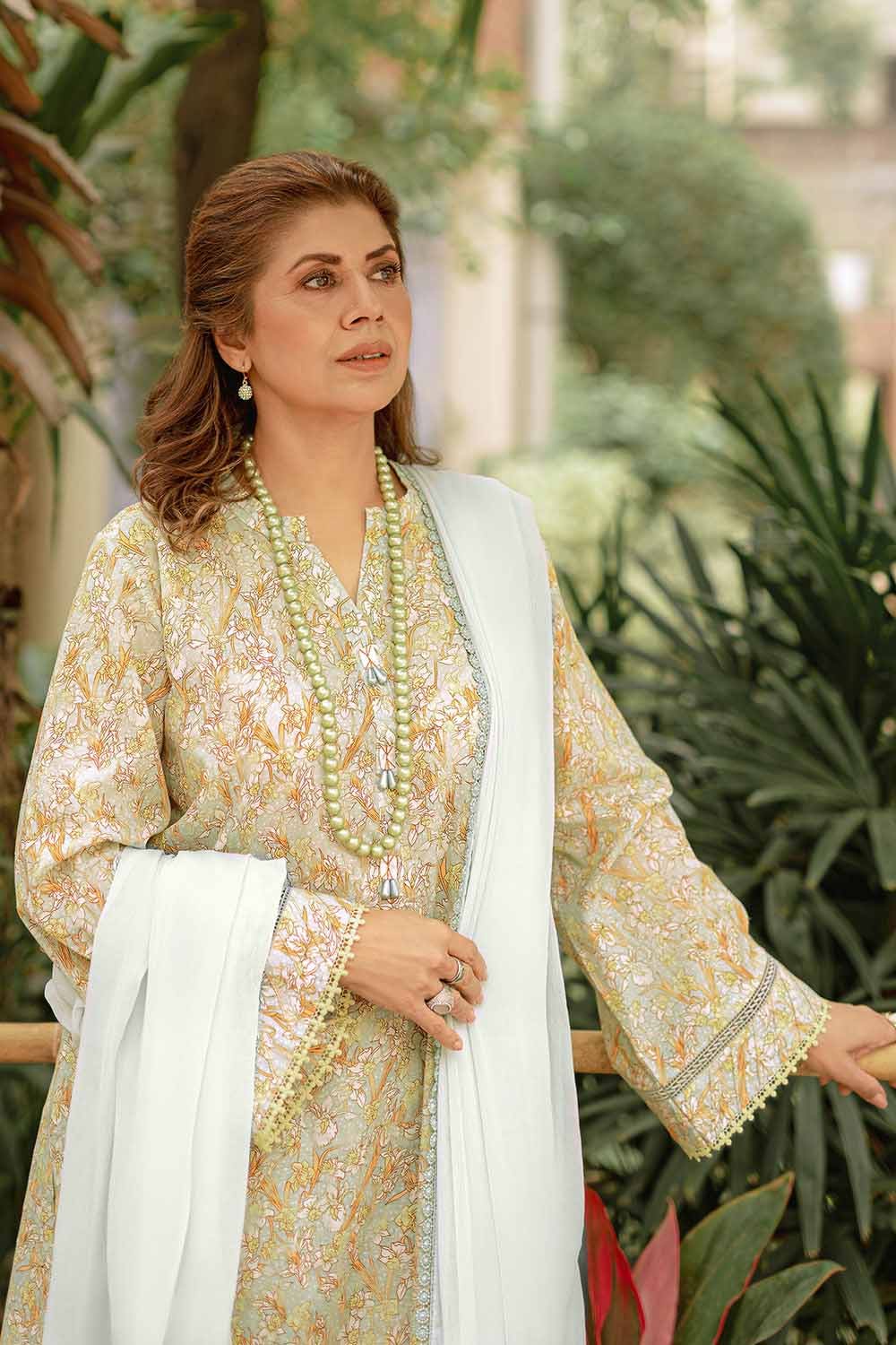 Gul Ahmed 1PC Lawn Unstitched Digital Printed Fabric SL-32028