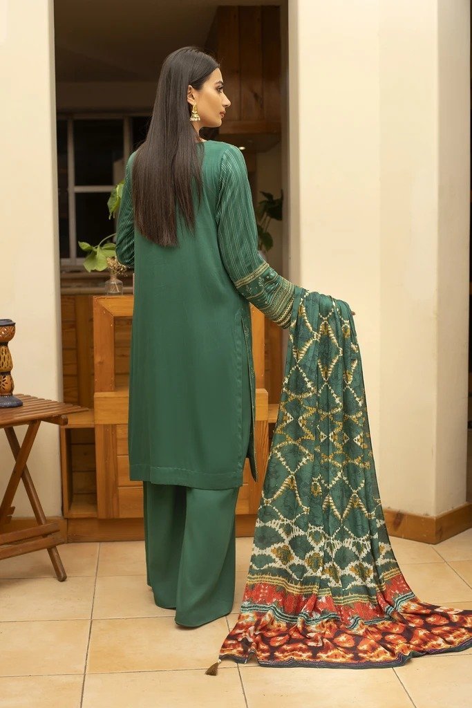 Ready To Wear Lakhany 3 Piece Embroidered Cottel Suit LSM-2493
