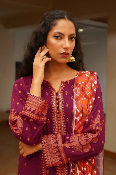 Ready To Wear Lakhany 3 Piece Embroidered Cottel Suit LSM-2492
