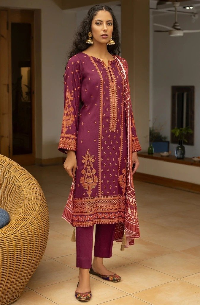 Ready To Wear Lakhany 3 Piece Embroidered Cottel Suit LSM-2492