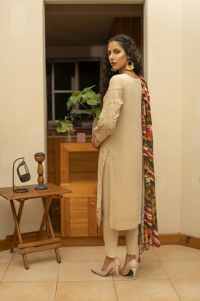 Lakhany 3 Piece Unstitched Embroidered Cottel Suit WCC-5024