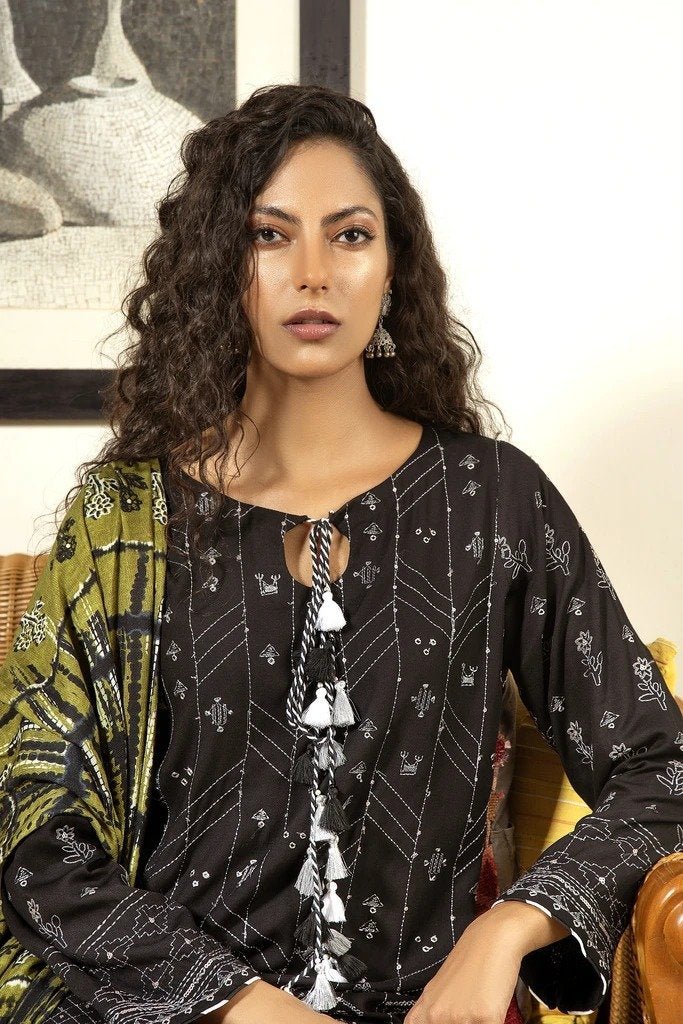 Ready To Wear Lakhany 3 Piece Embroidered Cottel Suit LSM-2486