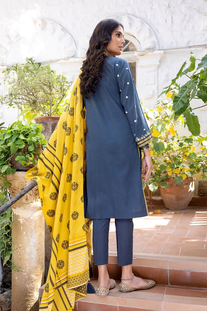 Lakhany 3 Piece Winter Unstitched Slub Peach Suit WES-SR-0039