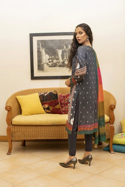 Ready To Wear Lakhany 3 Piece Embroidered Cottel Suit LSM-2489