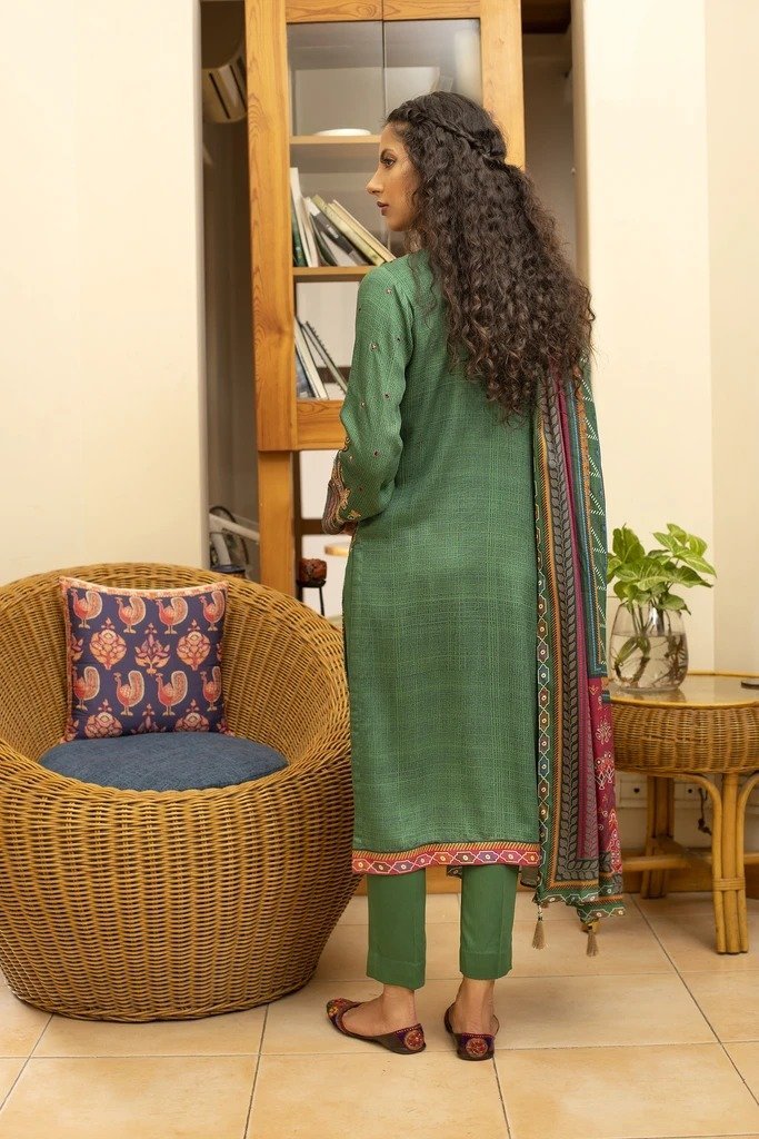 Ready To Wear Lakhany 3 Piece Embroidered Cottel Suit LSM-2484