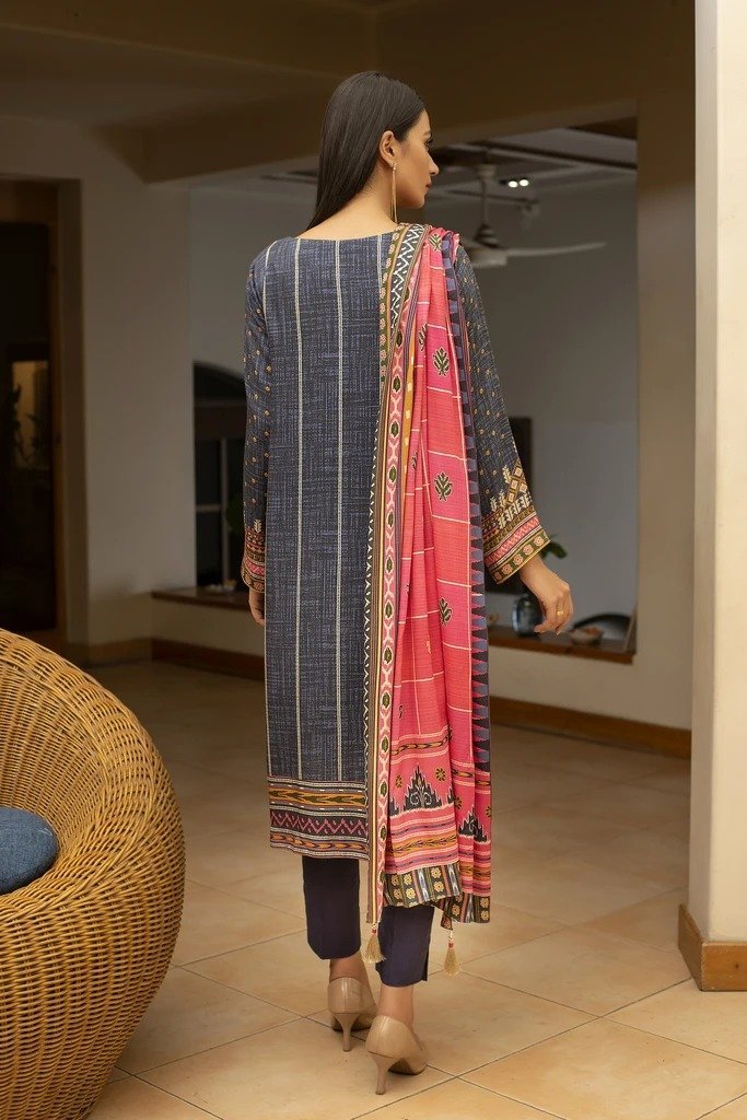 Ready To Wear Lakhany 3 Piece Embroidered Cottel Suit LSM-2487